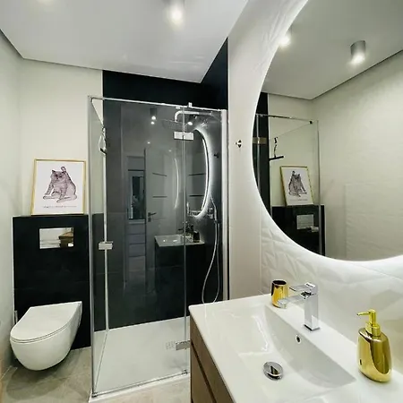 Z Widokiem Na Wydme ウストカ